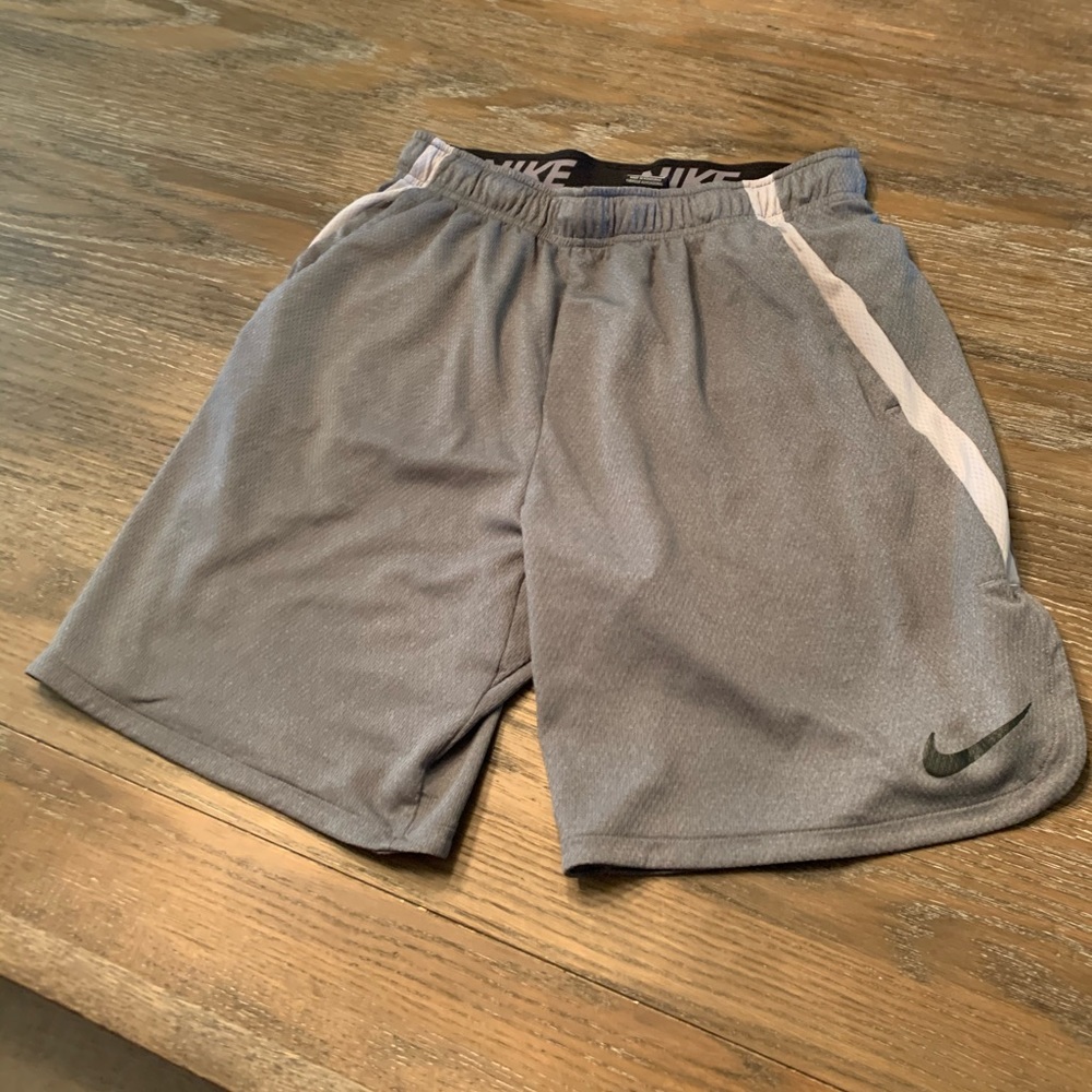 Nike vent shorts